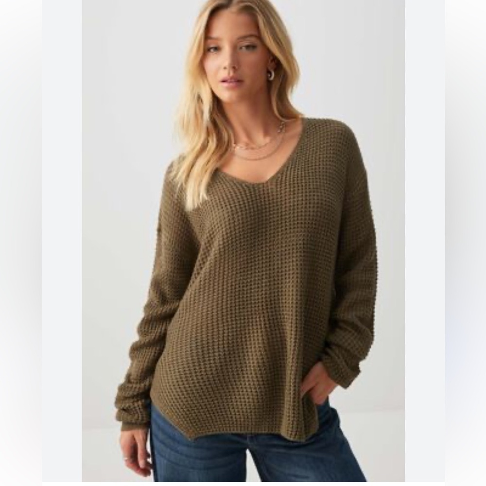 Ardene V-Neck Sweater -Dark Olive Green